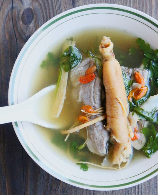 Pork Ribs Soup With Ginseng